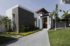 China Prefabricated Bungalow Homes , Free Design Light Steel Frame Prefab Kit Home factory